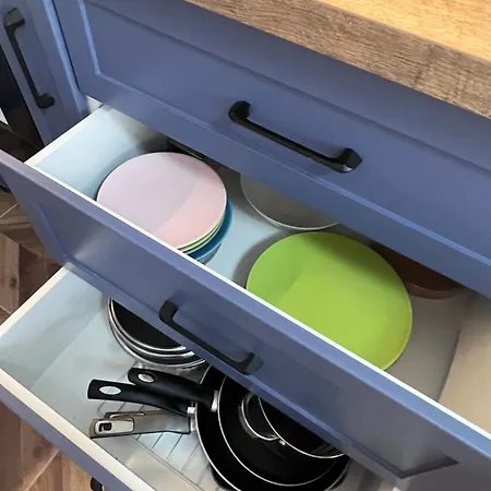 Kiara Free Parking Apartment