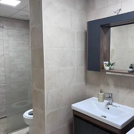 Brand New Modern In سكوبجي