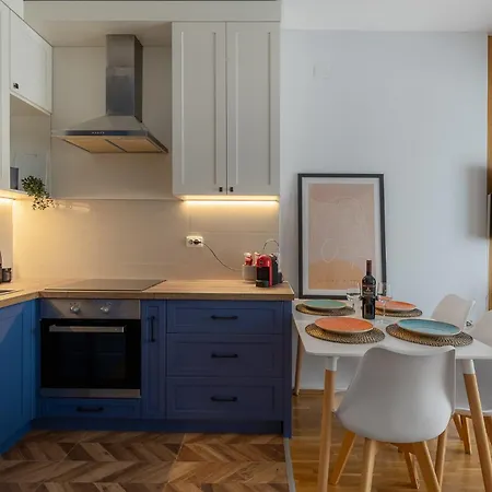 Kiara Free Parking דירה *