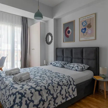 Kiara Free Parking 아파트