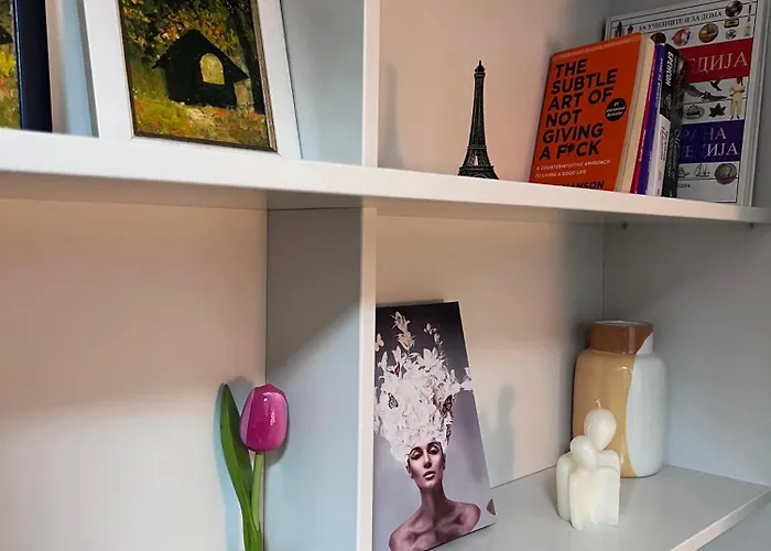 Kiara Free Parking *