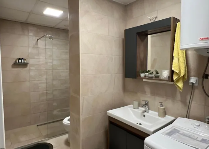 Kiara Free Parking Apartment *