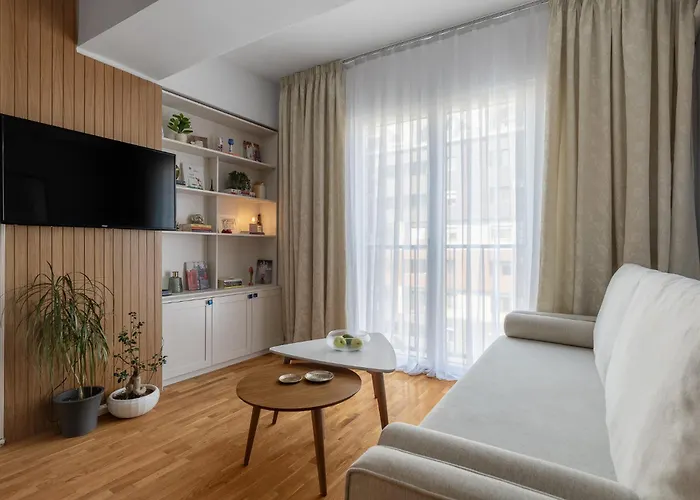 Kiara Free Parking * סקופיה