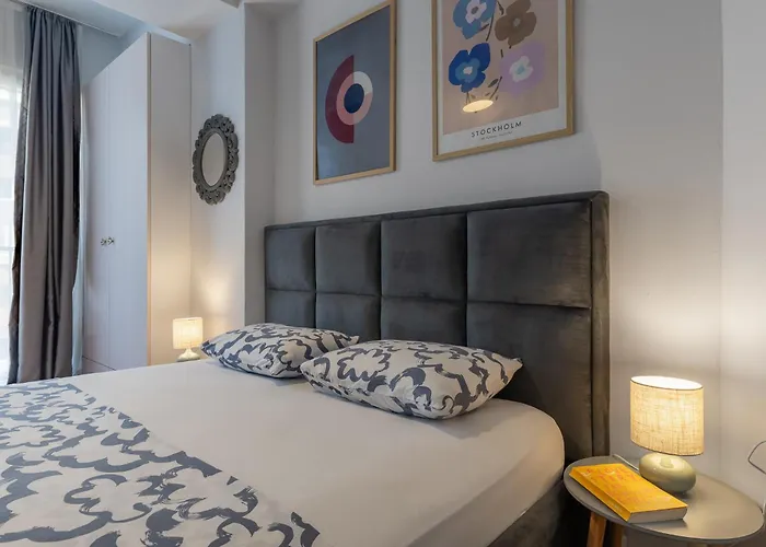 Kiara Free Parking * סקופיה